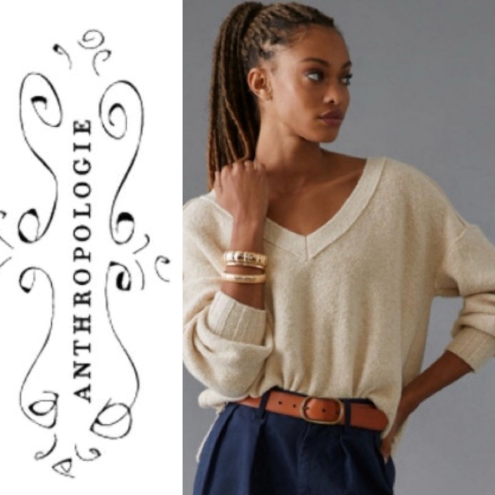 Anthropologie Cream V-Neck Relaxed Knit Sweater